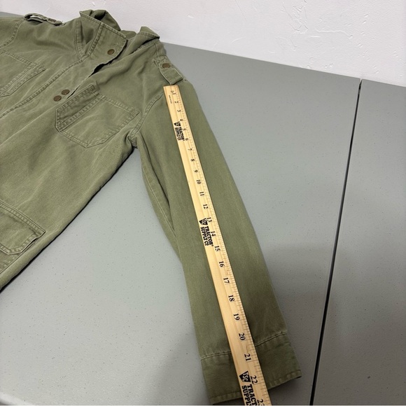 Versona Medium Women's Army Green Snap Zip Jacket Blazer Lightweight FLAW - Picture 13 of 13